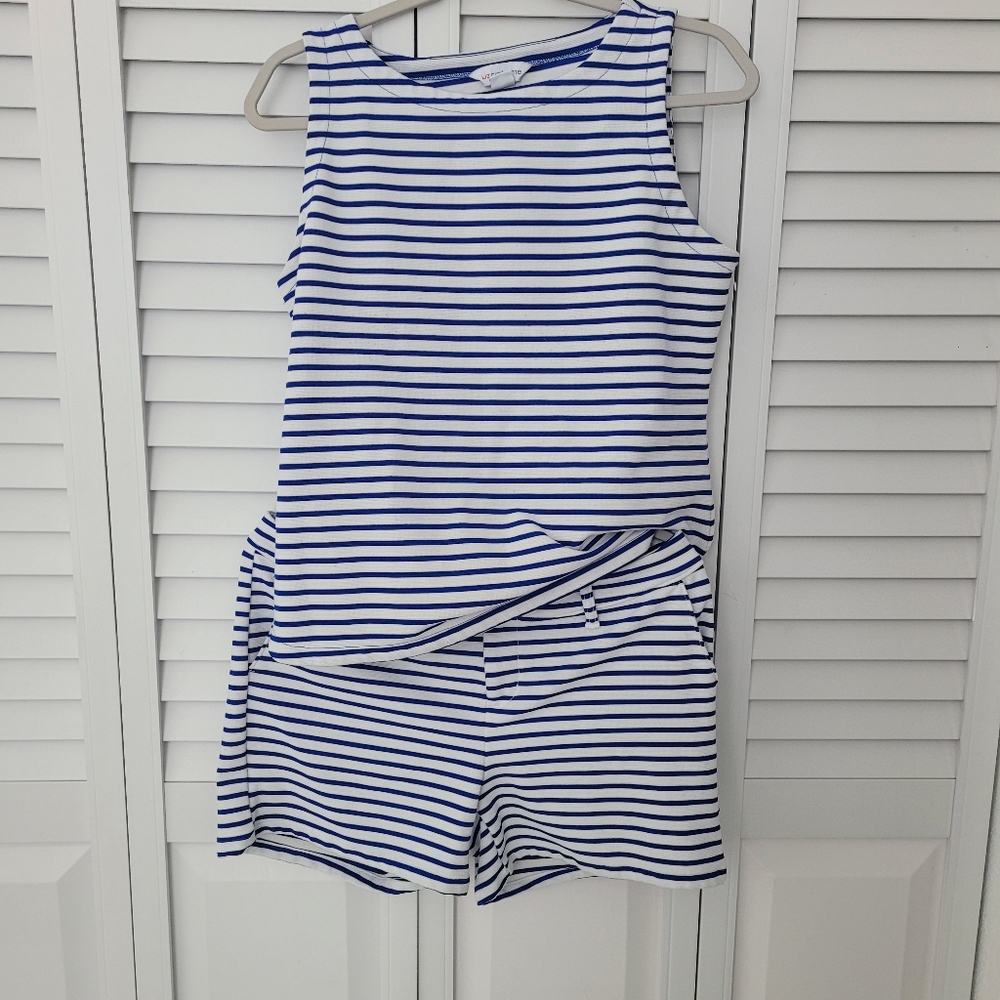 Liz Claiborne 2 set
